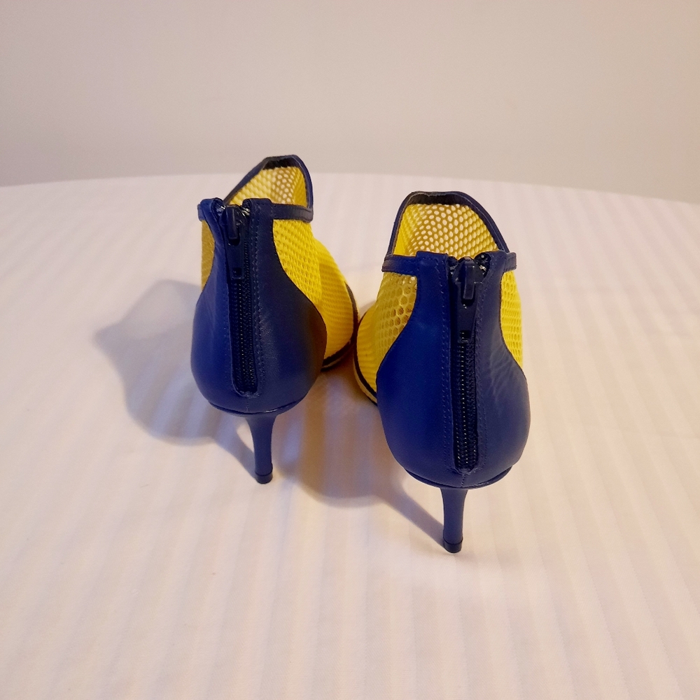 Mesh Booties Navy And Yellow Size 8 - Picture 9 of 10